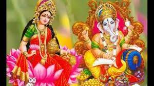 Photo of आज के दिन माता लक्ष्मी की पूजा के साथ सत्यनारायण की पूजा करना शुभ माना जाता है, जानिए पंचांग..