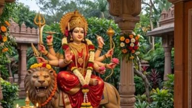 Photo of दुर्गा चालीसा की इन 4 चौपाइयों को रोजाना पढ़ने से दूर होता है भय