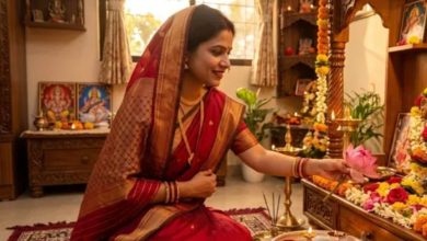 Photo of शुक्रवार को देवी लक्ष्‍मी को ये 5 चीजें अर्पित करने से कम हो जाती है आर्थिक तंगी